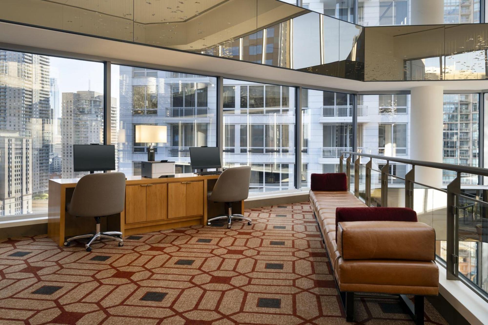 Residence Inn By Marriott Chicago Downtown Magnificent Mile Dış mekan fotoğraf